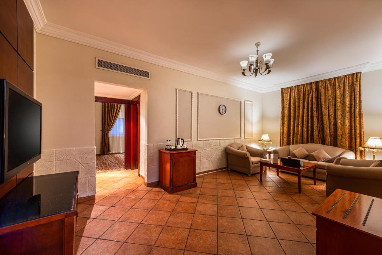 Boudl Palestine Jeddah Hotel ภายนอก รูปภาพ