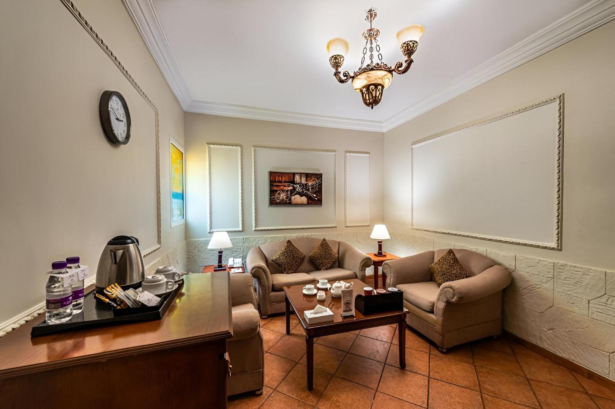 Boudl Palestine Jeddah Hotel ภายนอก รูปภาพ